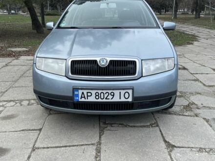 Серый Шкода Фабия, объемом двигателя 1.4 л и пробегом 179 тыс. км за 3500 $, фото 1 на Automoto.ua