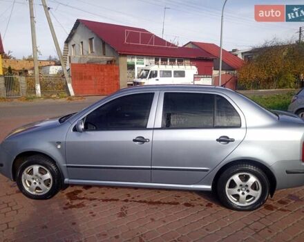 Серый Шкода Фабия, объемом двигателя 1.4 л и пробегом 270 тыс. км за 3400 $, фото 1 на Automoto.ua