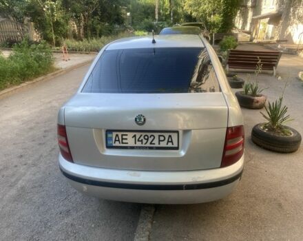Сірий Шкода Фабія, об'ємом двигуна 1.4 л та пробігом 445 тис. км за 3000 $, фото 1 на Automoto.ua
