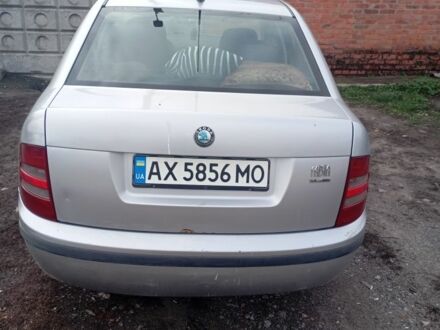 Серый Шкода Фабия, объемом двигателя 1.4 л и пробегом 220 тыс. км за 2800 $, фото 1 на Automoto.ua