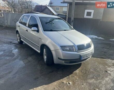 Серый Шкода Фабия, объемом двигателя 1.4 л и пробегом 200 тыс. км за 3150 $, фото 1 на Automoto.ua