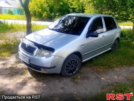 Шкода Фабія 2002 у Валках на Automoto.ua Сірий Шкода Фабія, об'ємом двигуна 1.4 л та пробігом 378 тис. км за 2800 $, фото 1 на Automoto.ua