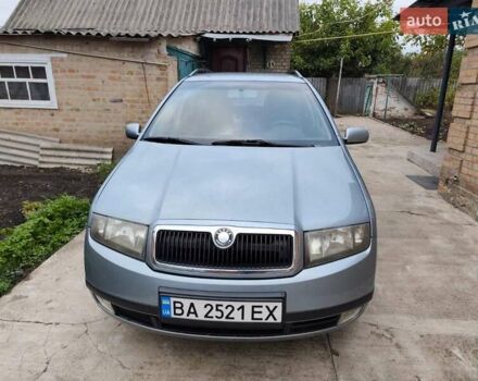 Серый Шкода Фабия, объемом двигателя 1.39 л и пробегом 202 тыс. км за 4700 $, фото 1 на Automoto.ua