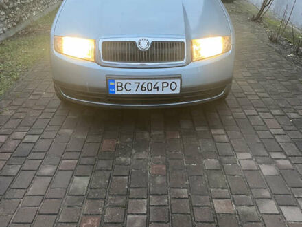 Серый Шкода Фабия, объемом двигателя 1.4 л и пробегом 258 тыс. км за 3800 $, фото 1 на Automoto.ua