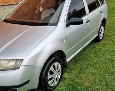 Серый Шкода Фабия, объемом двигателя 1.2 л и пробегом 340 тыс. км за 2800 $, фото 1 на Automoto.ua