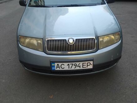 Серый Шкода Фабия, объемом двигателя 1.4 л и пробегом 261 тыс. км за 2500 $, фото 1 на Automoto.ua