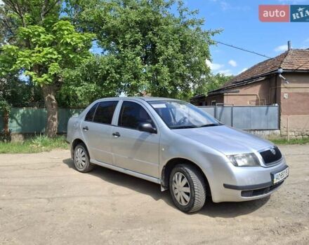 Серый Шкода Фабия, объемом двигателя 1.2 л и пробегом 250 тыс. км за 2200 $, фото 1 на Automoto.ua