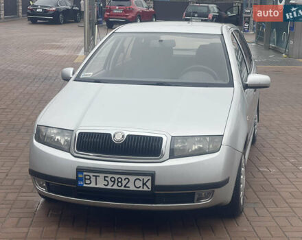 Сірий Шкода Фабія, об'ємом двигуна 1.4 л та пробігом 255 тис. км за 3200 $, фото 1 на Automoto.ua