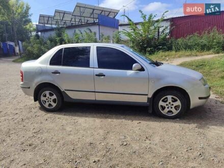 Сірий Шкода Фабія, об'ємом двигуна 1.2 л та пробігом 332 тис. км за 2200 $, фото 1 на Automoto.ua