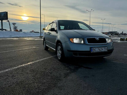 Серый Шкода Фабия, объемом двигателя 1.39 л и пробегом 250 тыс. км за 2990 $, фото 1 на Automoto.ua