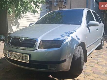 Серый Шкода Фабия, объемом двигателя 1.2 л и пробегом 230 тыс. км за 3500 $, фото 1 на Automoto.ua