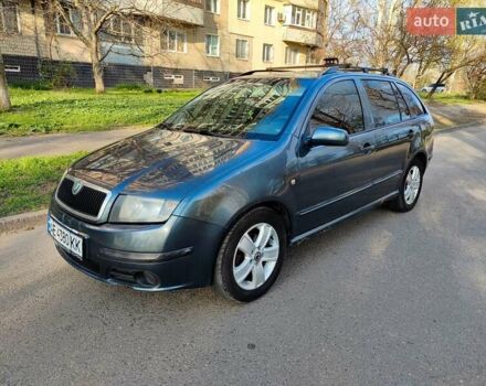 Сірий Шкода Фабія, об'ємом двигуна 1.39 л та пробігом 204 тис. км за 3500 $, фото 1 на Automoto.ua