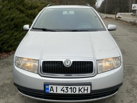 Серый Шкода Фабия, объемом двигателя 1.4 л и пробегом 243 тыс. км за 4600 $, фото 1 на Automoto.ua