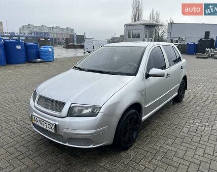 Серый Шкода Фабия, объемом двигателя 1.2 л и пробегом 243 тыс. км за 2850 $, фото 1 на Automoto.ua