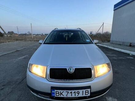 Шкода Фабия 2004 в Радивилове на Automoto.ua Серый Шкода Фабия, объемом двигателя 1.4 л и пробегом 202 тыс. км за 2900 $, фото 1 на Automoto.ua