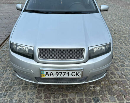 Серый Шкода Фабия, объемом двигателя 0 л и пробегом 243 тыс. км за 2600 $, фото 1 на Automoto.ua