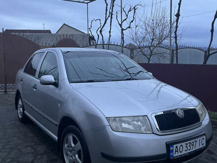 Серый Шкода Фабия, объемом двигателя 1.39 л и пробегом 187 тыс. км за 3500 $, фото 1 на Automoto.ua