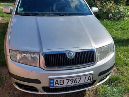 Сірий Шкода Фабія, об'ємом двигуна 1.39 л та пробігом 161 тис. км за 4950 $, фото 1 на Automoto.ua