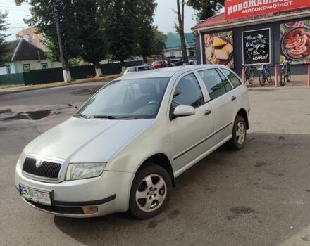 Серый Шкода Фабия, объемом двигателя 1.4 л и пробегом 274 тыс. км за 3600 $, фото 1 на Automoto.ua