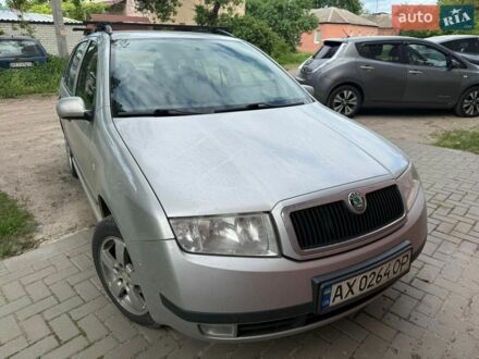 Сірий Шкода Фабія, об'ємом двигуна 1.39 л та пробігом 200 тис. км за 4450 $, фото 1 на Automoto.ua