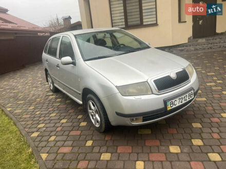 Сірий Шкода Фабія, об'ємом двигуна 1.2 л та пробігом 250 тис. км за 2450 $, фото 1 на Automoto.ua