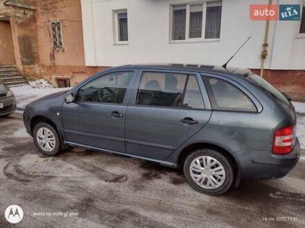 Шкода Фабия 2005 в Дрогобыче на Automoto.ua Серый Шкода Фабия, объемом двигателя 1.4 л и пробегом 165 тыс. км за 4700 $, фото 1 на Automoto.ua