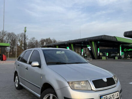 Серый Шкода Фабия, объемом двигателя 1.39 л и пробегом 201 тыс. км за 4200 $, фото 1 на Automoto.ua