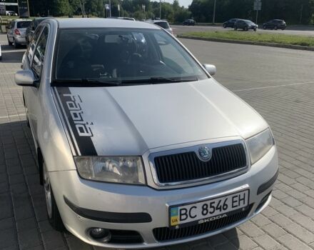Сірий Шкода Фабія, об'ємом двигуна 1.4 л та пробігом 182 тис. км за 4000 $, фото 1 на Automoto.ua