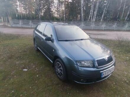 Серый Шкода Фабия, объемом двигателя 1.2 л и пробегом 314 тыс. км за 3000 $, фото 1 на Automoto.ua