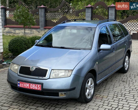 Сірий Шкода Фабія, об'ємом двигуна 1.4 л та пробігом 251 тис. км за 4350 $, фото 1 на Automoto.ua