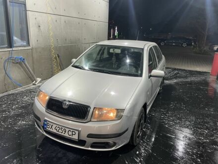 Шкода Фабія 2005 у Рівному на Automoto.ua Сірий Шкода Фабія, об'ємом двигуна 1.2 л та пробігом 330 тис. км за 3900 $, фото 1 на Automoto.ua