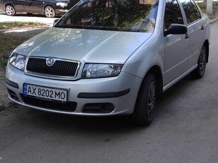 Шкода Фабия 2005 в Харькове на Automoto.ua Серый Шкода Фабия, объемом двигателя 1.2 л и пробегом 210 тыс. км за 2999 $, фото 1 на Automoto.ua
