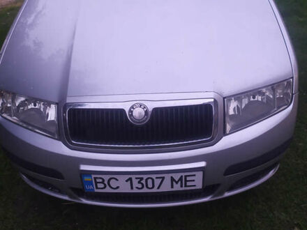 Сірий Шкода Фабія, об'ємом двигуна 1.39 л та пробігом 328 тис. км за 3300 $, фото 1 на Automoto.ua