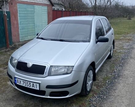 Серый Шкода Фабия, объемом двигателя 1.2 л и пробегом 300 тыс. км за 2500 $, фото 1 на Automoto.ua