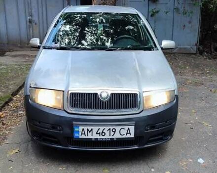 Сірий Шкода Фабія, об'ємом двигуна 1.2 л та пробігом 232 тис. км за 2800 $, фото 1 на Automoto.ua