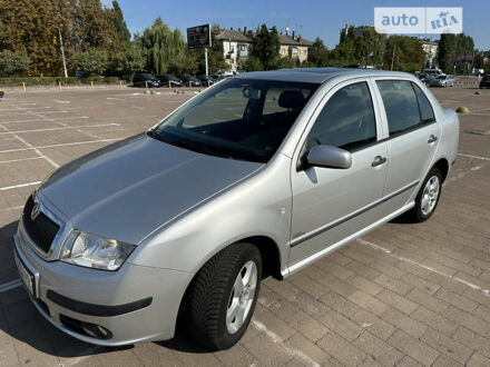 Шкода Фабія 2005 у Житомирі на Automoto.ua Сірий Шкода Фабія, об'ємом двигуна 1.39 л та пробігом 181 тис. км за 5200 $, фото 1 на Automoto.ua