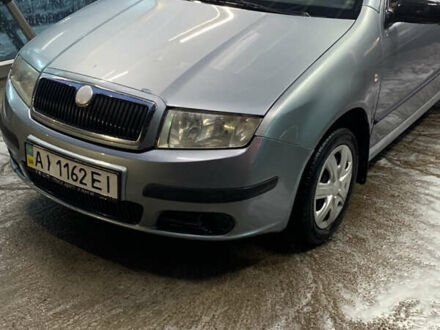 Серый Шкода Фабия, объемом двигателя 1.2 л и пробегом 260 тыс. км за 2700 $, фото 1 на Automoto.ua