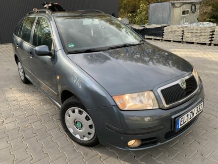 Шкода Фабия 2005 в Дрогобыче на Automoto.ua Серый Шкода Фабия, объемом двигателя 1.4 л и пробегом 225 тыс. км за 4450 $, фото 1 на Automoto.ua