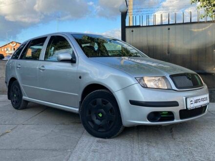Сірий Шкода Фабія, об'ємом двигуна 1.4 л та пробігом 197 тис. км за 4490 $, фото 1 на Automoto.ua