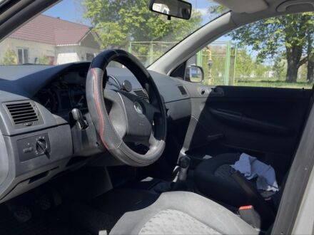 Шкода Фабия 2006 в Василькове на Automoto.ua Серый Шкода Фабия, объемом двигателя 1.4 л и пробегом 234 тыс. км за 4900 $, фото 1 на Automoto.ua