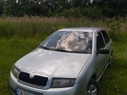 Шкода Фабия 2006 в Черкассах на Automoto.ua Серый Шкода Фабия, объемом двигателя 1.2 л и пробегом 319 тыс. км за 2900 $, фото 1 на Automoto.ua