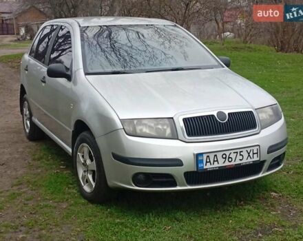 Сірий Шкода Фабія, об'ємом двигуна 1.2 л та пробігом 239 тис. км за 3000 $, фото 1 на Automoto.ua