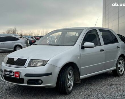 Серый Шкода Фабия, объемом двигателя 1.2 л и пробегом 243 тыс. км за 3390 $, фото 1 на Automoto.ua
