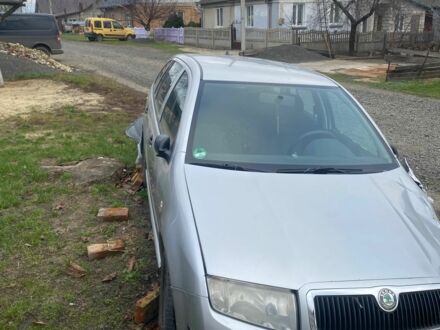 Сірий Шкода Фабія, об'ємом двигуна 1.4 л та пробігом 252 тис. км за 1300 $, фото 1 на Automoto.ua