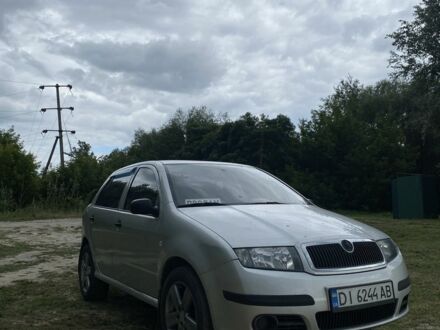 Сірий Шкода Фабія, об'ємом двигуна 1.2 л та пробігом 387 тис. км за 2900 $, фото 1 на Automoto.ua