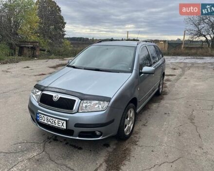 Шкода Фабия 2006 в Умани на Automoto.ua Серый Шкода Фабия, объемом двигателя 1.39 л и пробегом 230 тыс. км за 5500 $, фото 1 на Automoto.ua