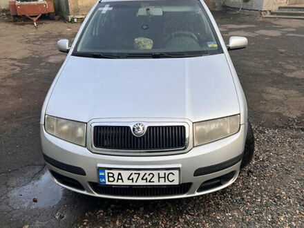 Сірий Шкода Фабія, об'ємом двигуна 1.2 л та пробігом 283 тис. км за 3500 $, фото 1 на Automoto.ua