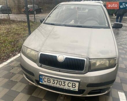Серый Шкода Фабия, объемом двигателя 1.2 л и пробегом 390 тыс. км за 2000 $, фото 1 на Automoto.ua