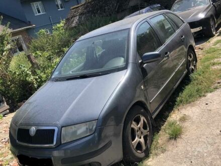 Сірий Шкода Фабія, об'ємом двигуна 1.4 л та пробігом 247 тис. км за 1931 $, фото 1 на Automoto.ua