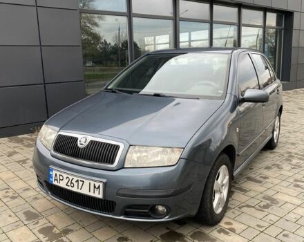 Серый Шкода Фабия, объемом двигателя 1.4 л и пробегом 293 тыс. км за 4200 $, фото 1 на Automoto.ua